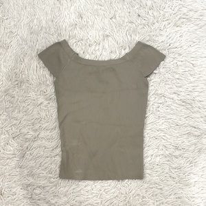 Zara off Shoudler fit top